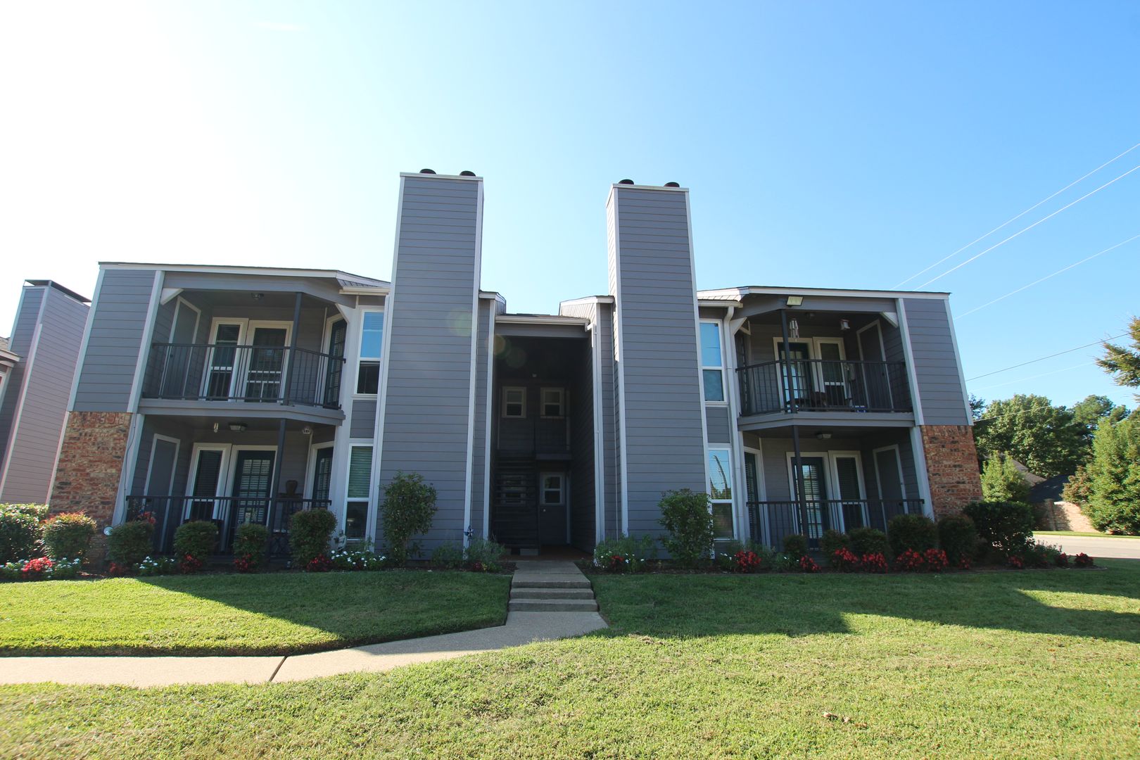 Tyler Apartment: 410 W. Heritage Dr.