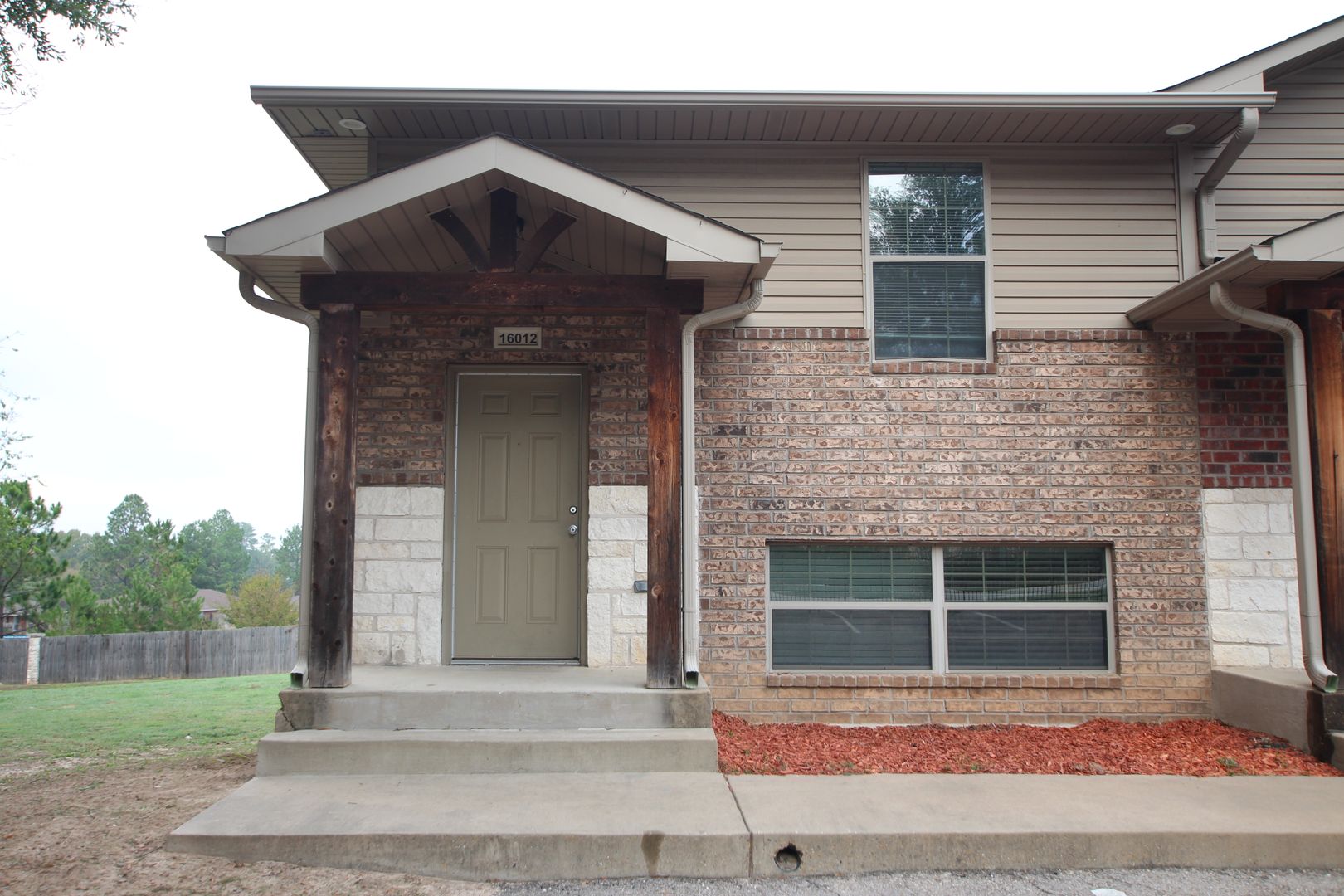 Lindale Apartment: 15984 FM 16 W