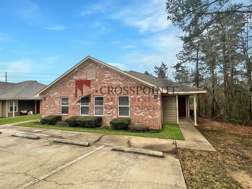 2 Bedroom 2 Bath Duplex at Mansion Creek in Tyler! 1/2 OFF your first full month’s rent! – photo 1