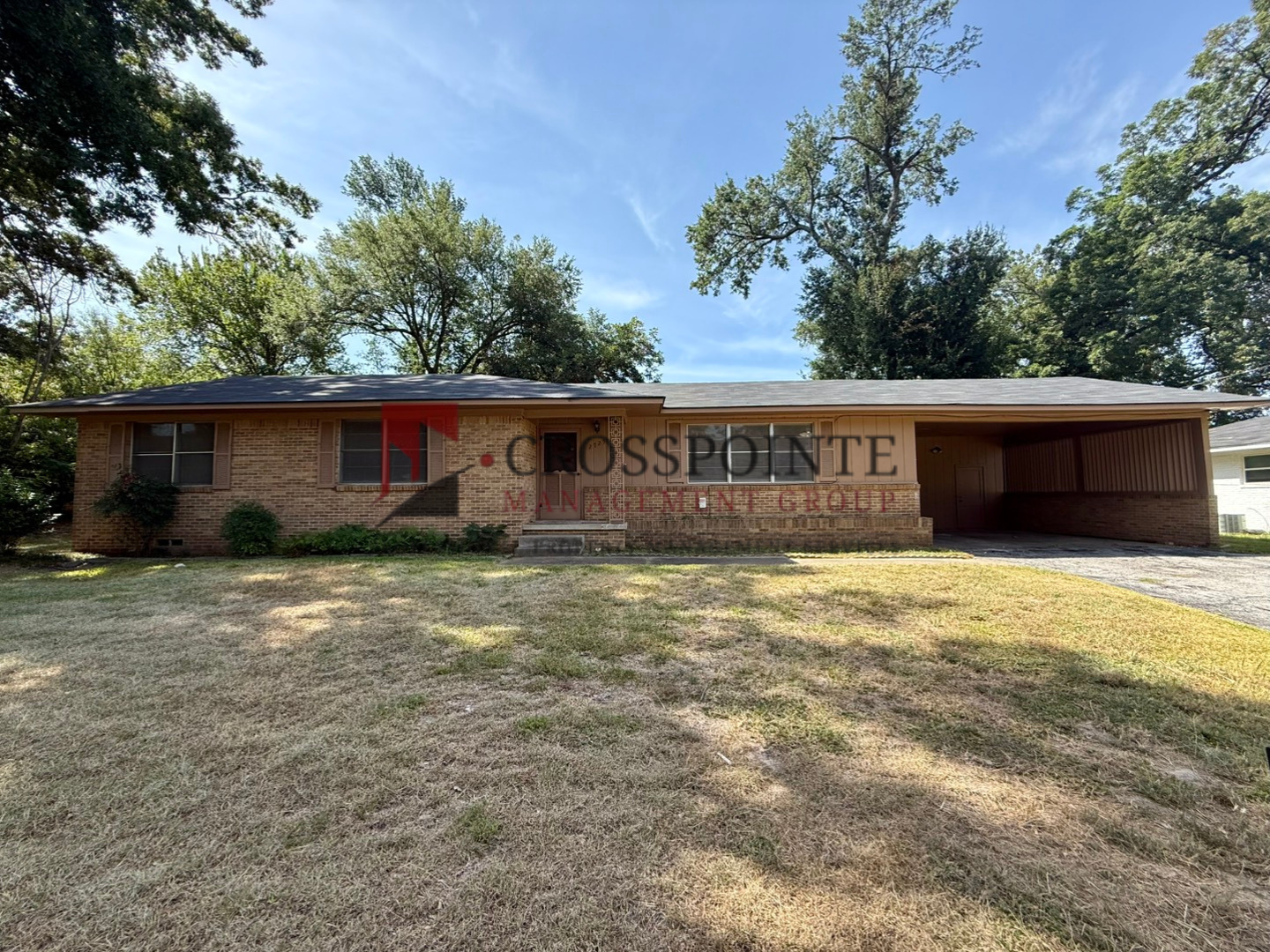 Tyler House: 2725 Tanglewood