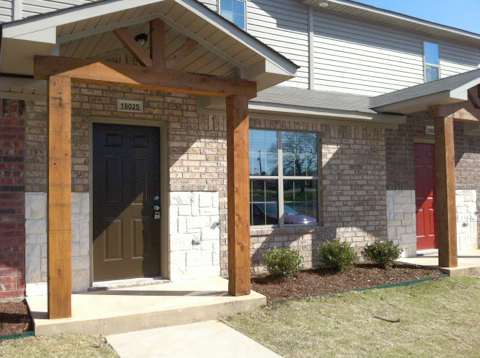Available! 1 Bedroom 1.5 Bath Townhome for Rent in Lindale
