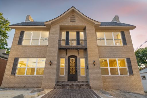 Coming Soon! 1 Bedroom Loft in Downtown Tyler! – photo 1