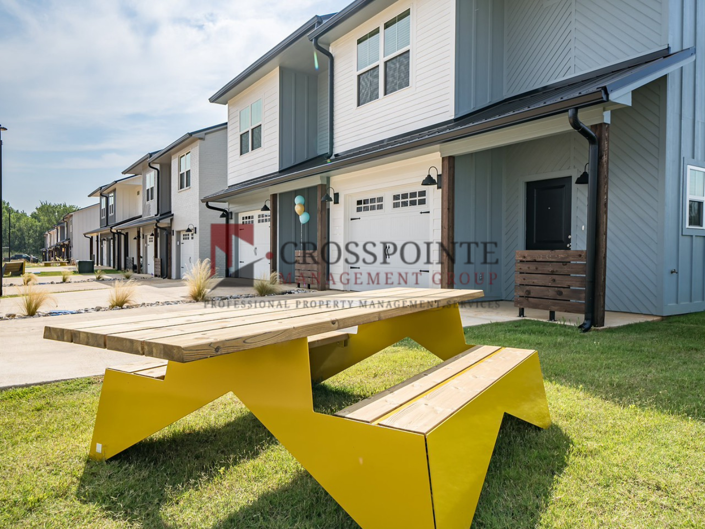 Bullard Townhome: 625 Papillon Rd