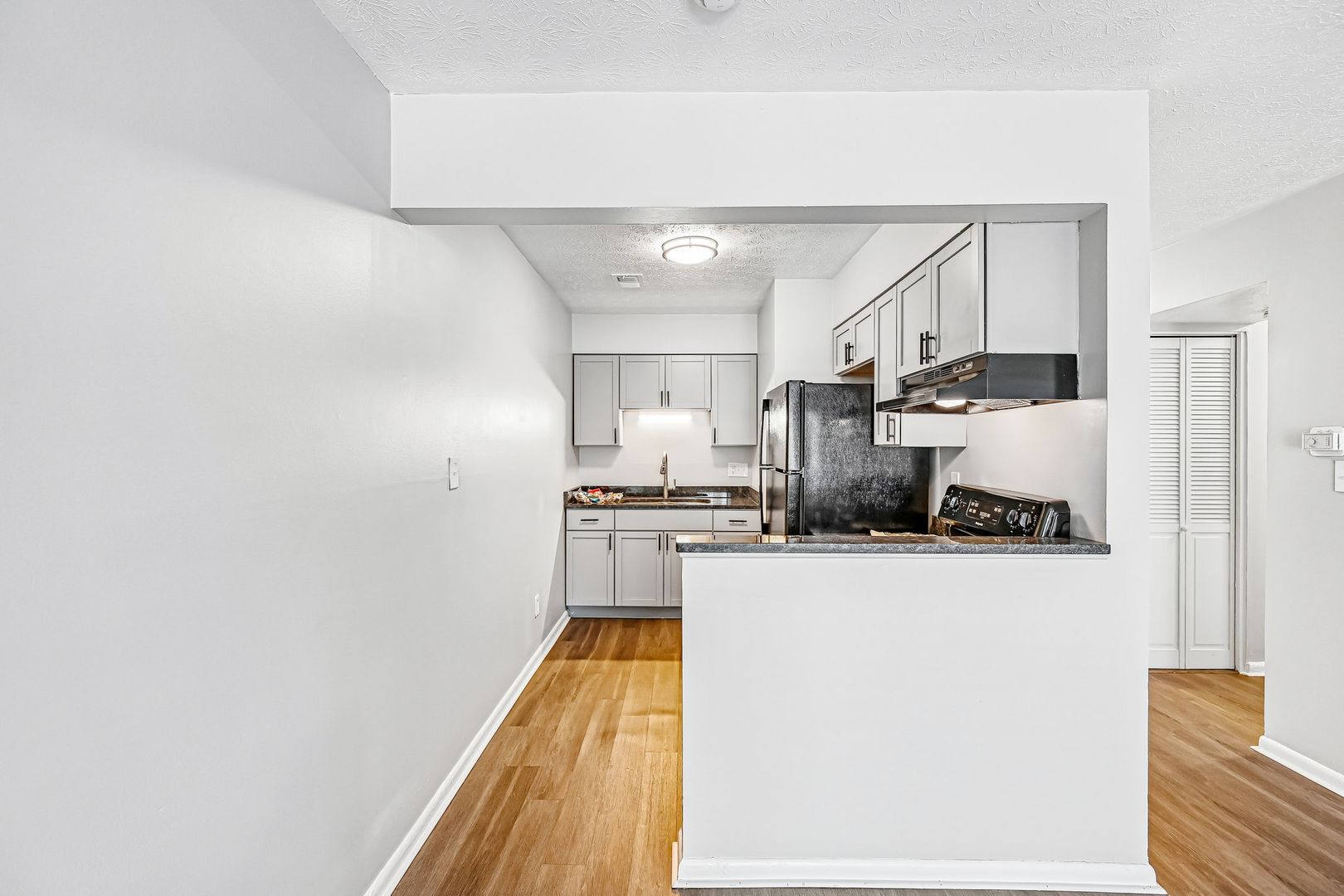 Columbus Apartment: 4370 Le Marie Court