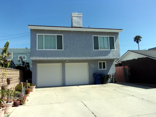 2 BEDROOM SILVERSTRAND BEACH - DOWNSTAIRS UNIT – photo 1