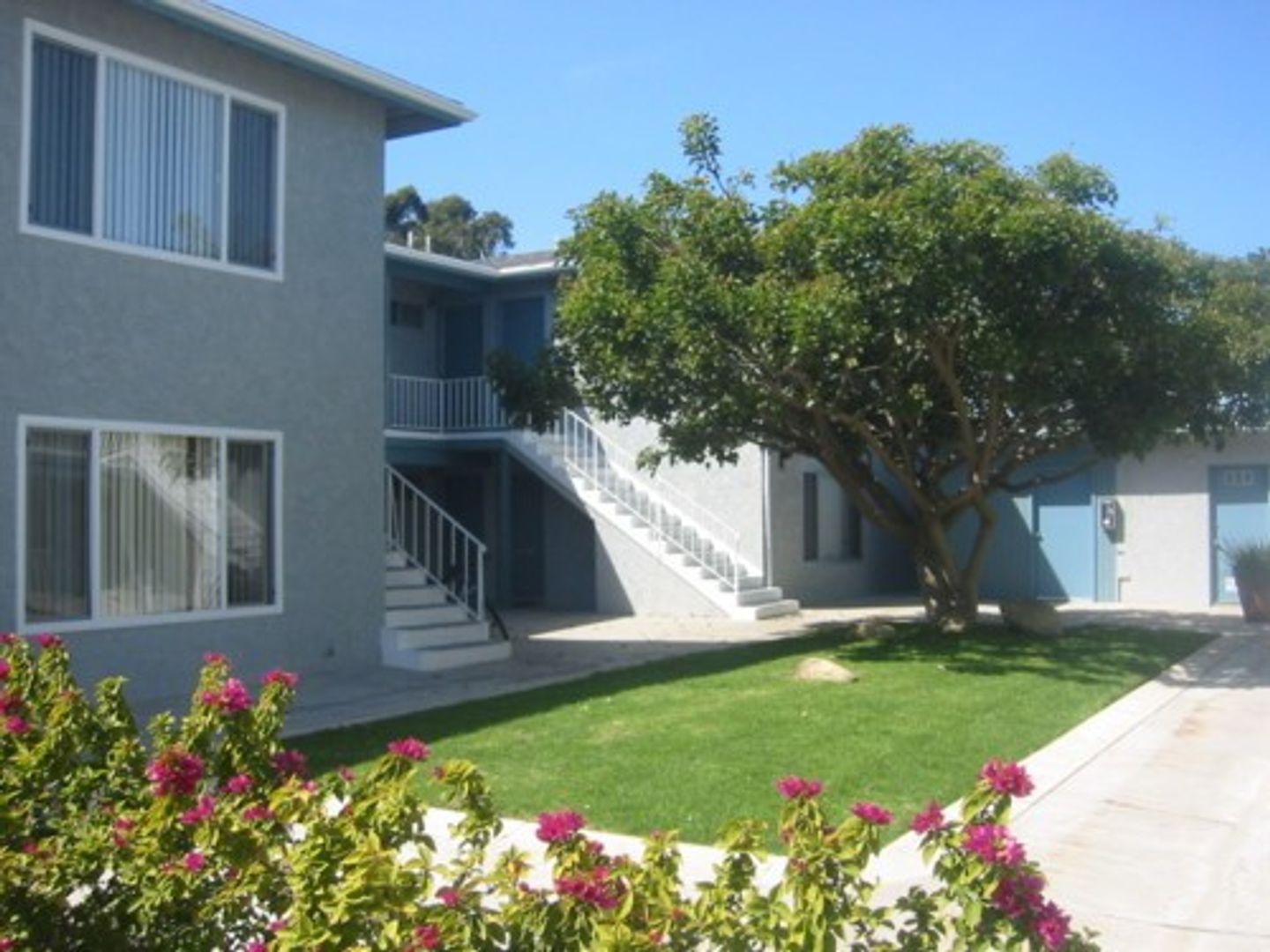 Port Hueneme Apartment: 237 N. 2nd Street