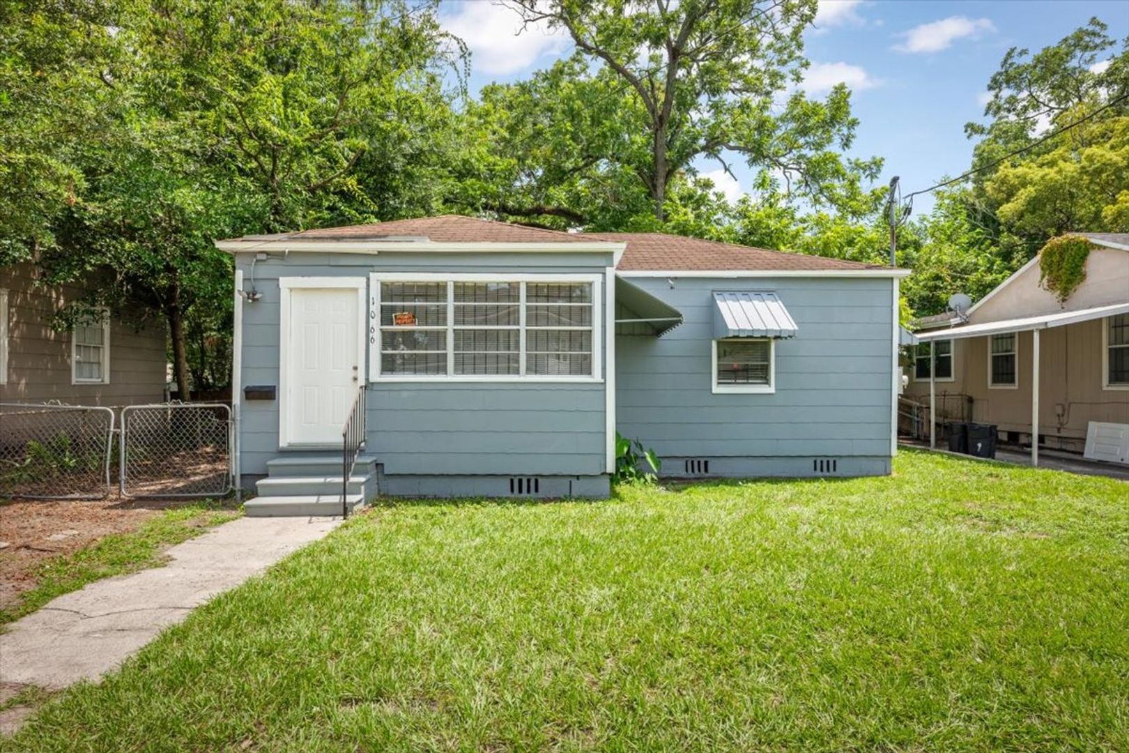 Jacksonville House: 1066 W 13th Street