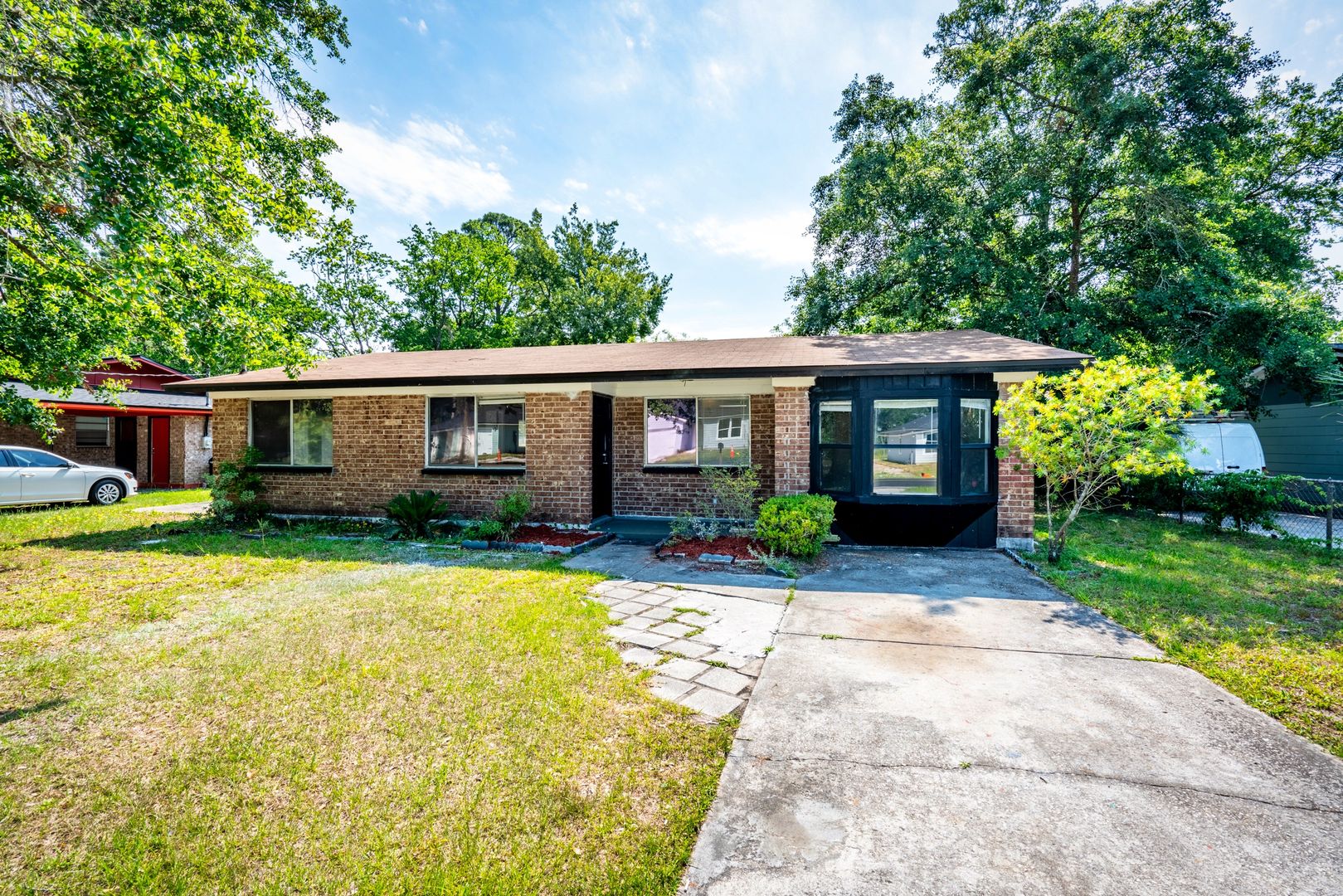 Jacksonville House: 5153 Seaboard Ave.