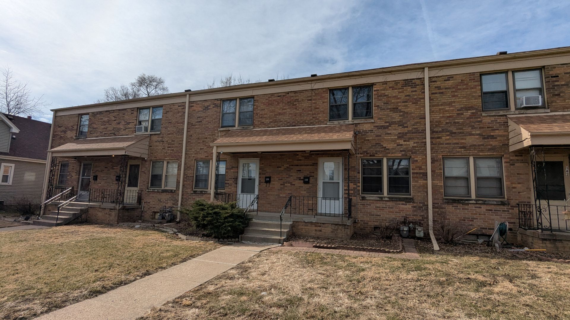 COUNCIL BLUFFS Apartment: 134-144 Benton Street