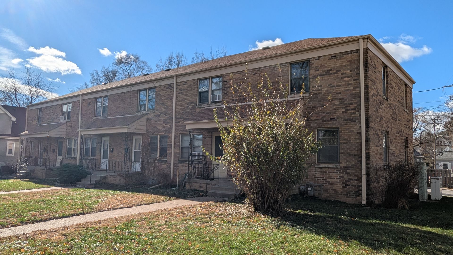 COUNCIL BLUFFS Apartment: 134-144 Benton Street