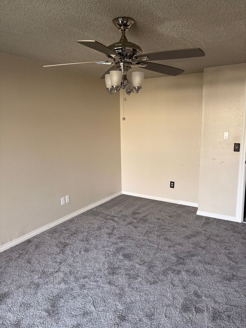 Tukwila Townhome: 15625 42nd Ave South