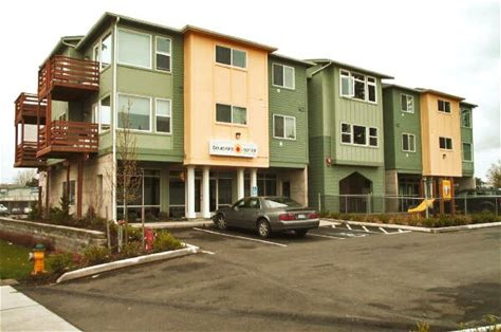 Seattle Apartment: 13505 Ambaum Blvd SW