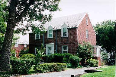 BETHESDA House: 7205 CLARENDON ROAD