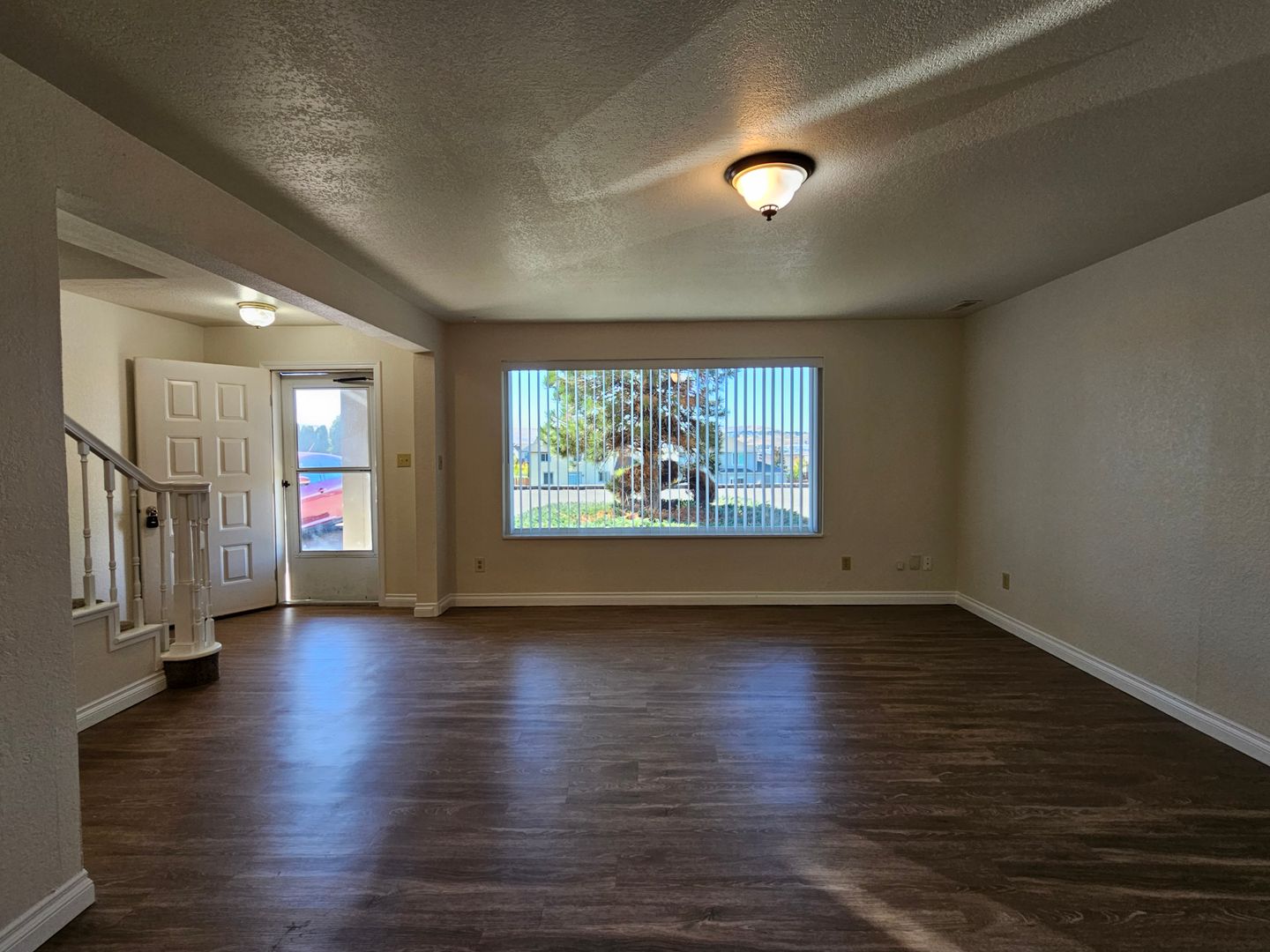 Kennewick Apartment: 10050 Ridgeline Drive