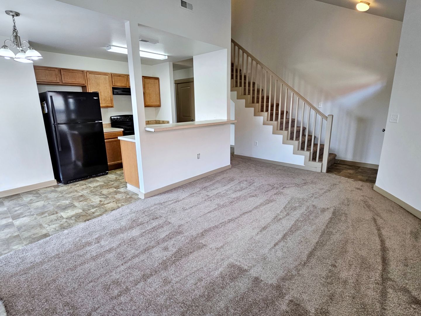 Kennewick Apartment: 1110 S Newport St