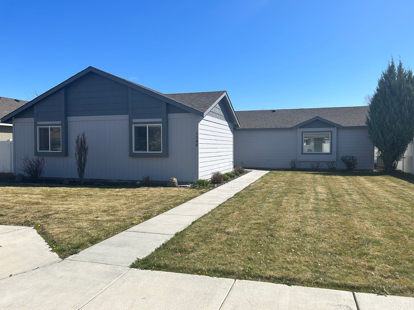 Richland House: 1586 Meriwether Ave.