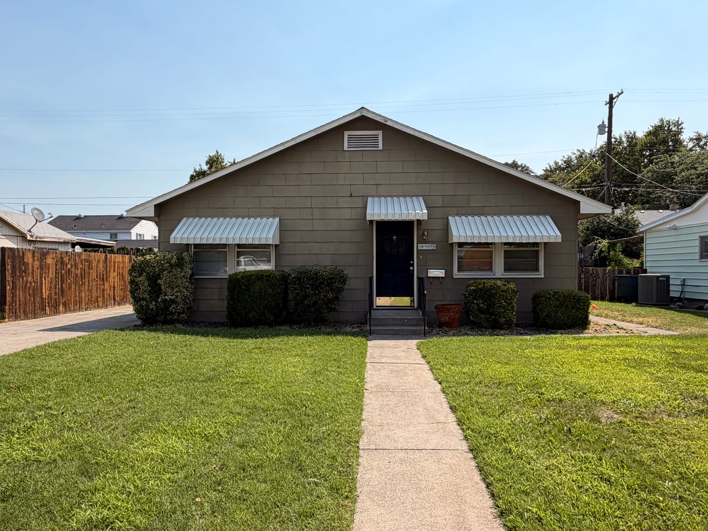 Richland House: 1210 Potter Ave