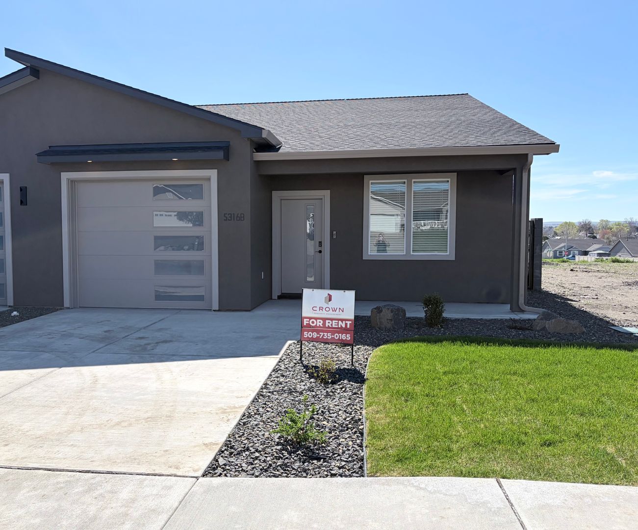 Pasco Townhome: 5316 W Wernett St