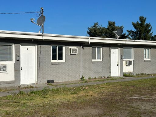 Pasco 1 bedroom, 1 bath- Close to Restaurants, Shopping, and Public Transportation!