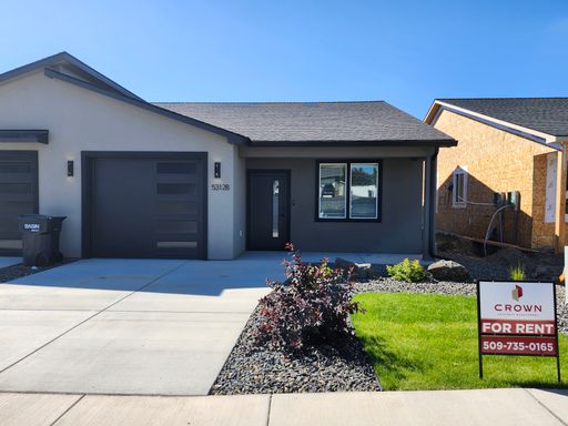 Gorgeous NEW CONSTRUCTION! w/Smart Home Technology, Washer & Dryer Included! – photo 1