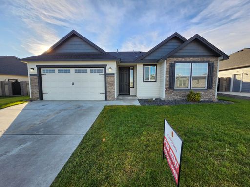 West Richland Contemporary Style Living! – photo 1