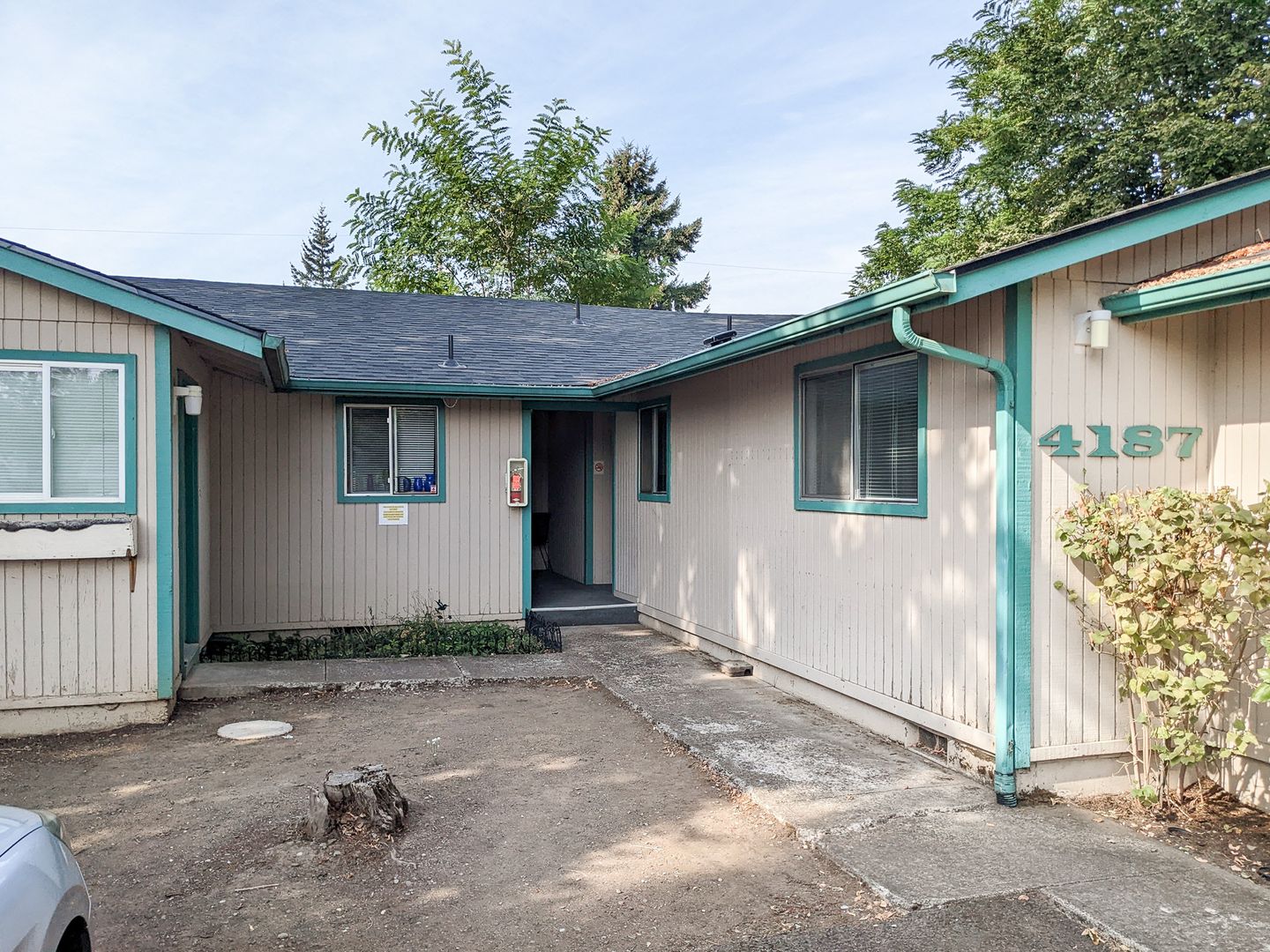 Keizer Apartment: 4187 Arnold St NE