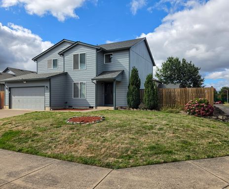 Four Bedroom Home In Albany With Attached Garage! ~ Mount Vernon 2212 – photo 1