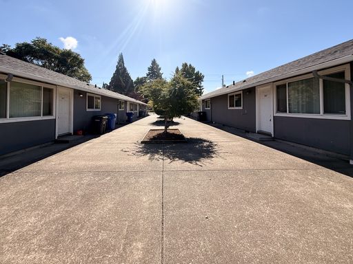 LIMITED TIME RENT SPECIAL FOR THE MONTH OF SEPTEMBER: $500 Off First Two Month's Rent With One Year Lease! ~ Chemawa 867 – photo 1