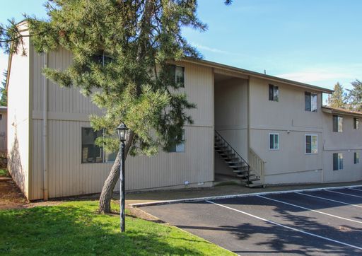 RENT SPECIAL: ½ Off First Full Month's Rent With Six Month Lease! ~ 400 Laurie Ann – photo 1