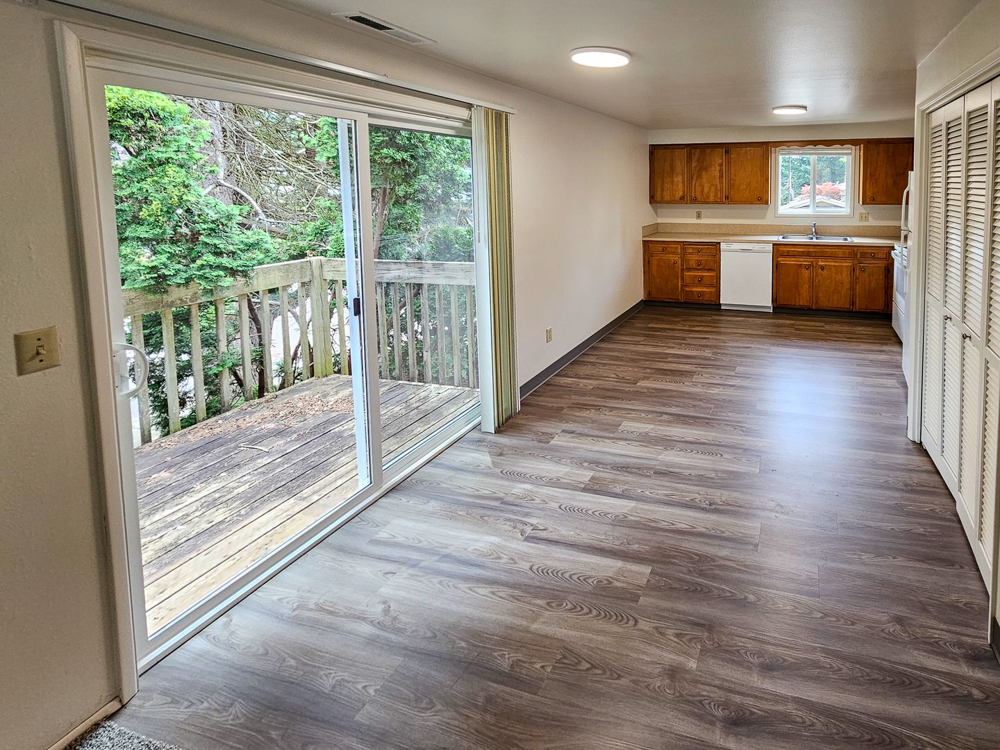 Salem Apartment: 2177-2183 Nomad Ct SE