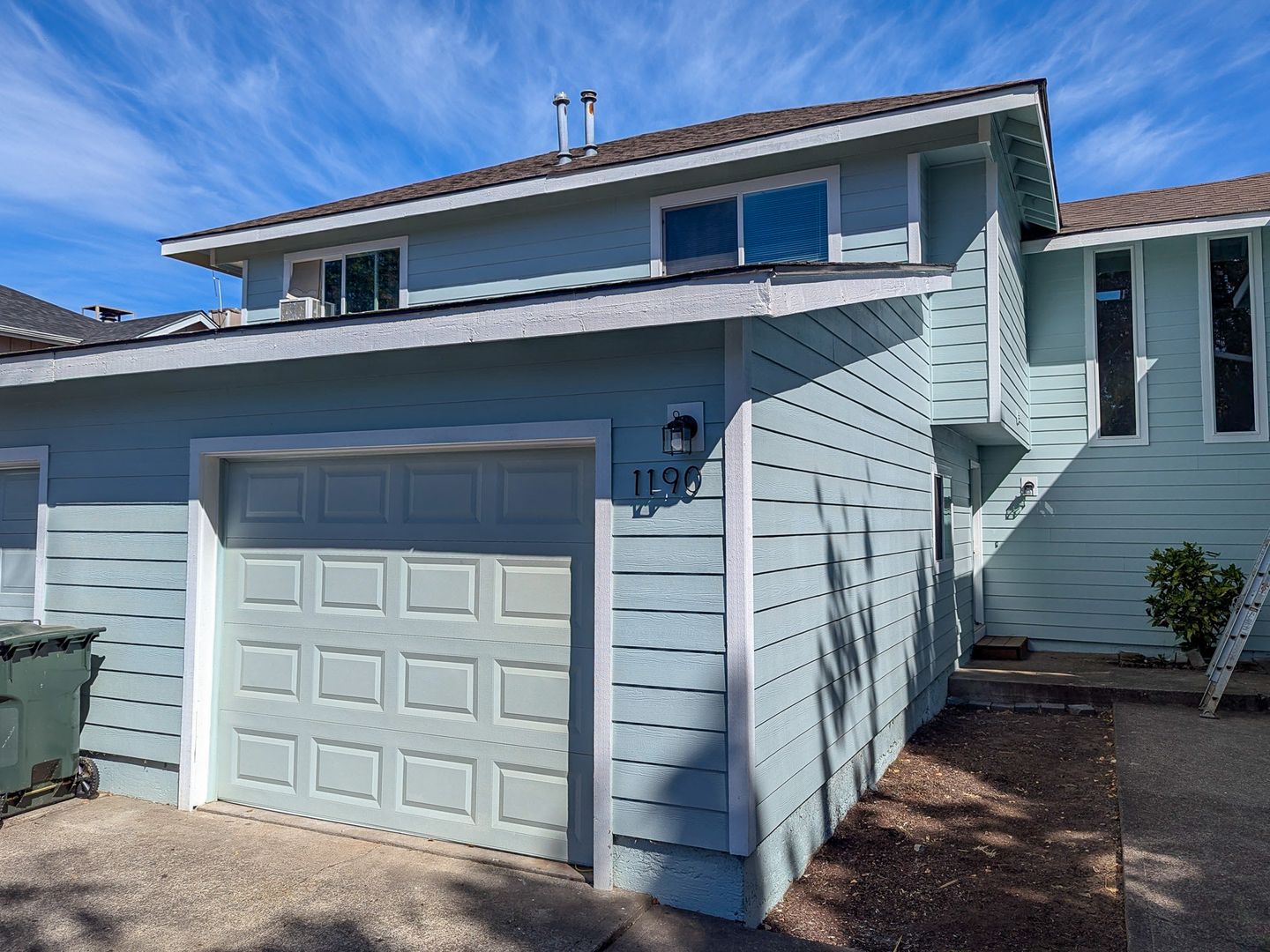 Salem Apartment: 1188-1192 Arabian Ave SE