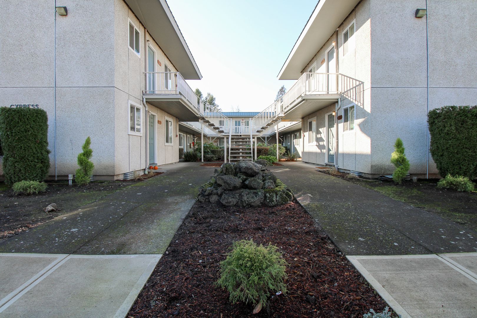 Salem Apartment: 1604-1640 Chemeketa St NE
