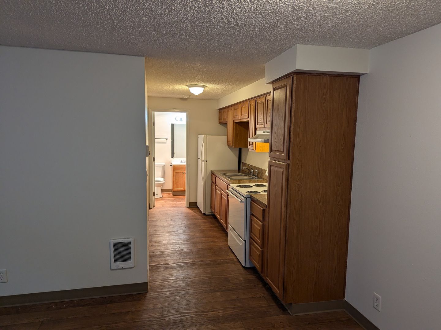 5208 Windsor Island Rd N C, Keizer, OR 97303