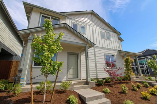 1892 SE Hankel St , Dallas, OR 97338