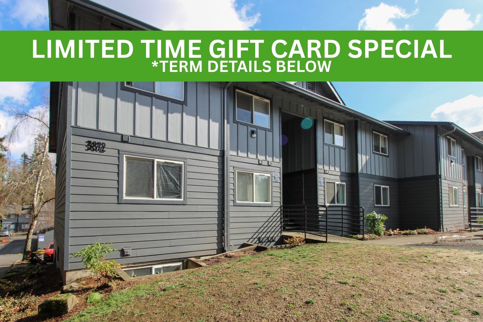 Salem Apartment: 3872-3886 Liberty Rd S