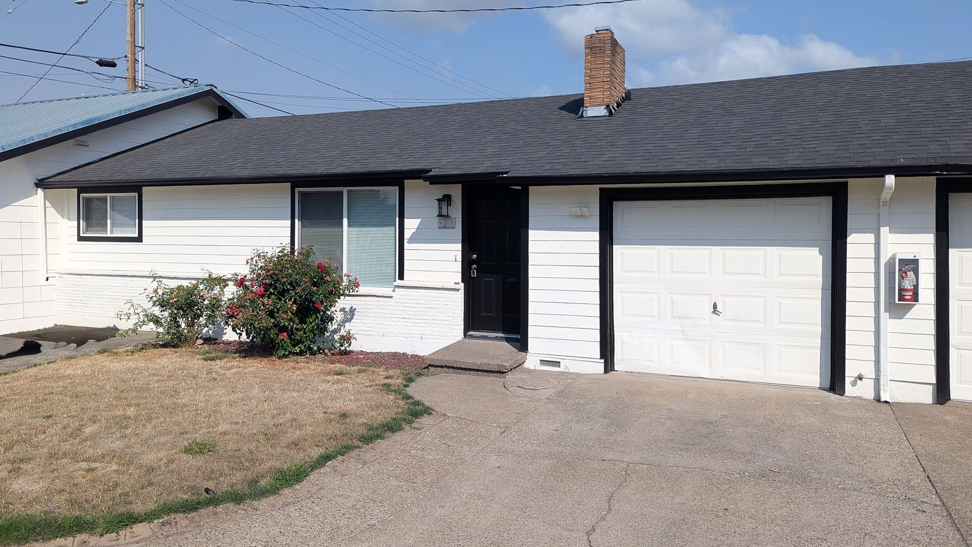 Salem Apartment: 666-682 Hawthorne Ave NE