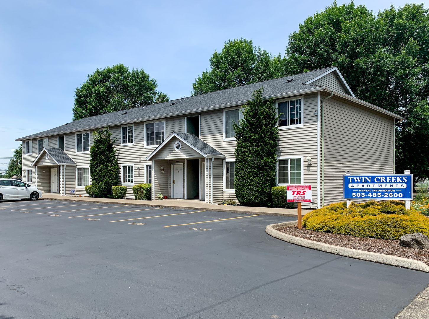 Aumsville Apartment: 110-185 N 9th St