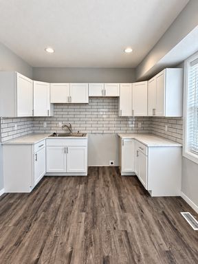 COMING SOON! Room for Everyone! Fully Remodeled 6-Bedroom Home in South Omaha – photo 1