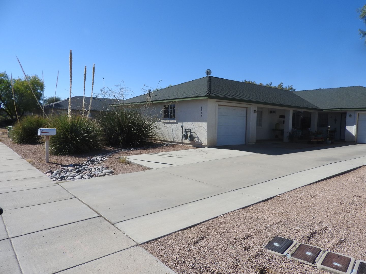 Kingman Apartment: 3342 Armour Lane