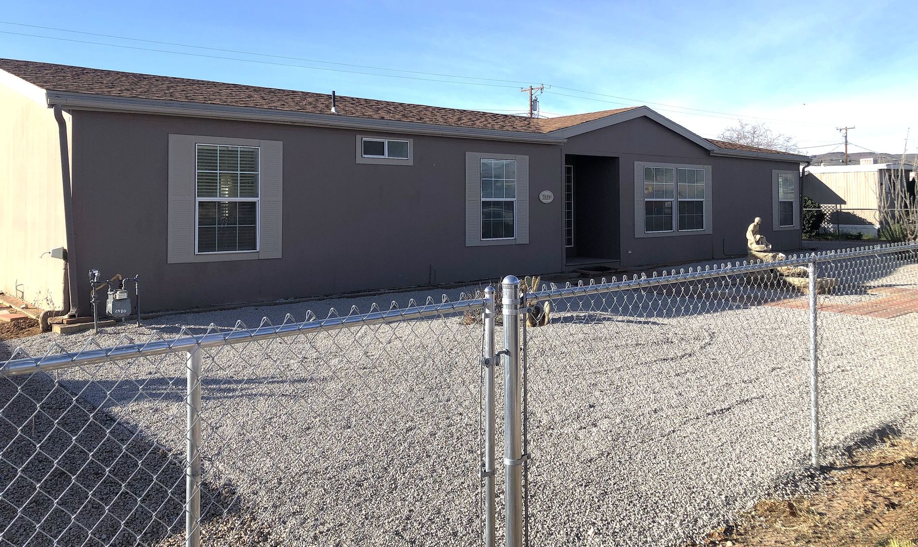 Kingman House: 2480 E Leroy Ave