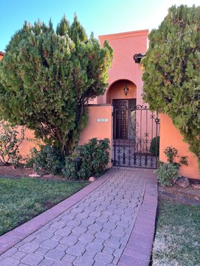 Mediterranean Glam Condo tucked away in the Ridge at Sedona – photo 1