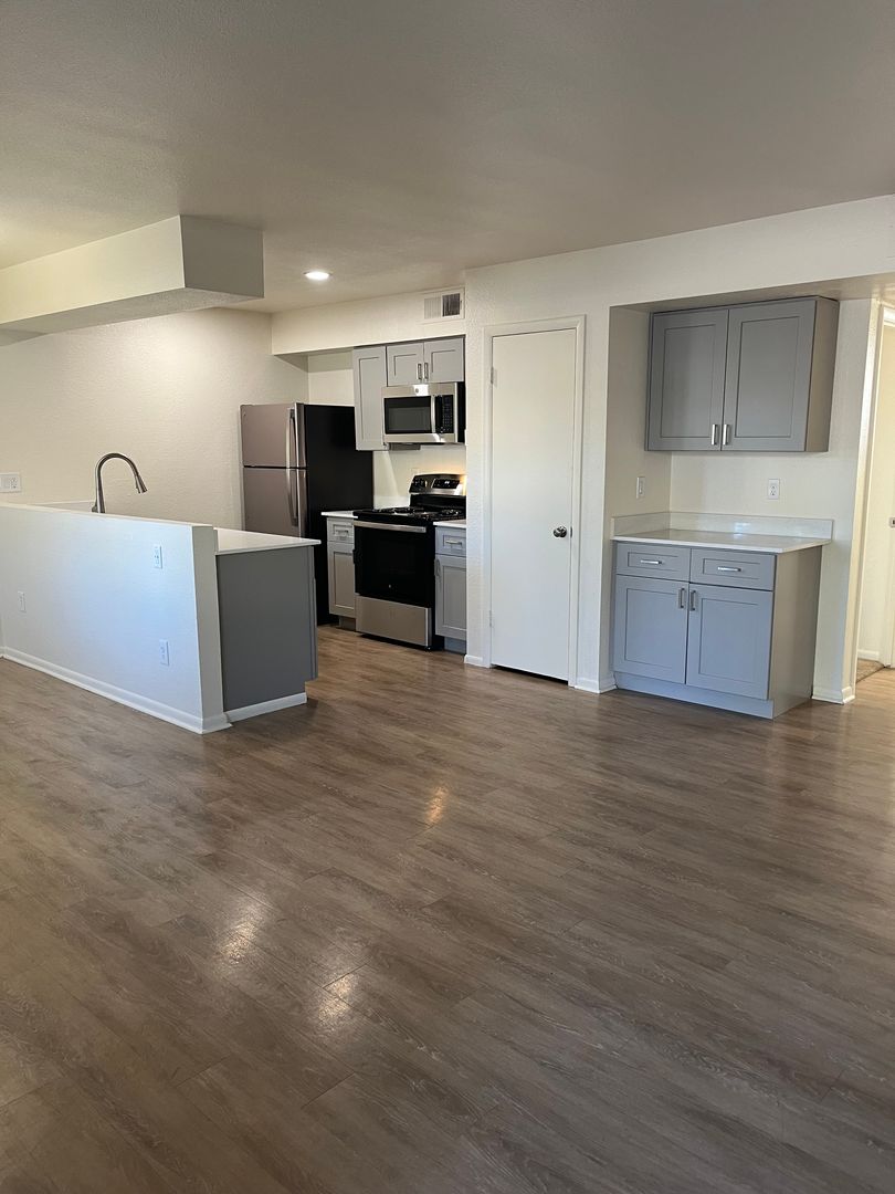 Sedona Apartment: 145 Navajo Dr