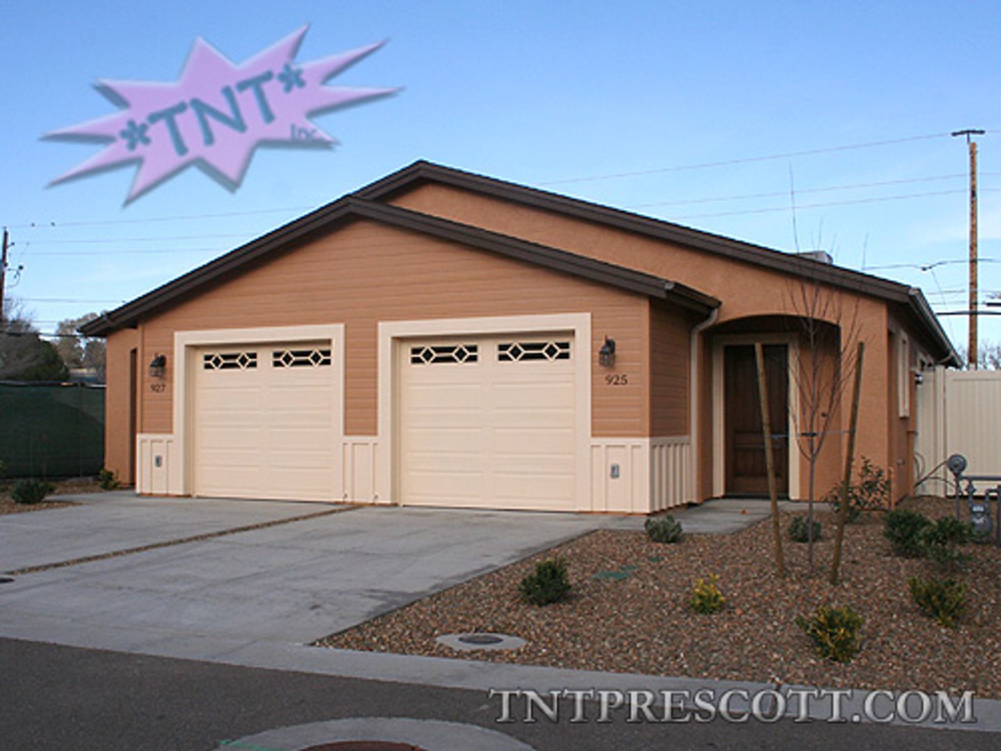 Prescott House: 927 Gail Gardner Way