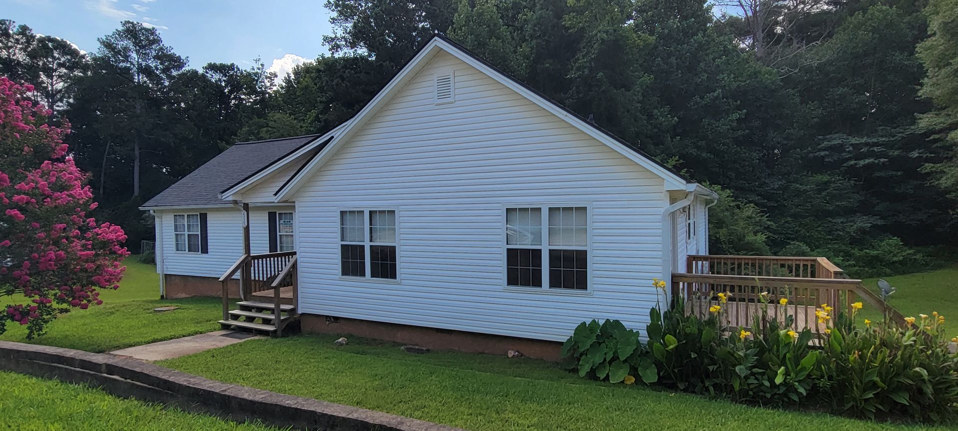 Carrollton Apartment: 2325 A Shady Grove Rd