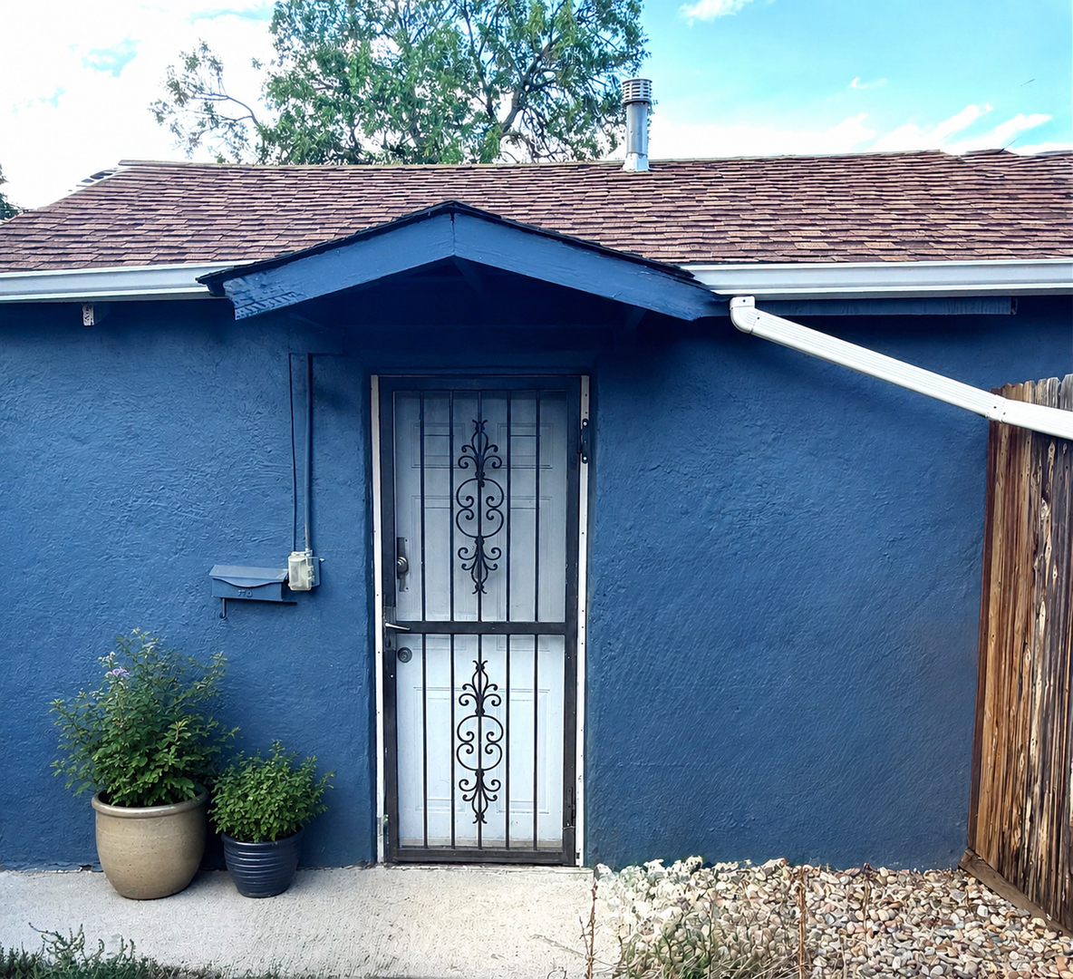 Denver Apartment: 1429 W Dakota Avenue