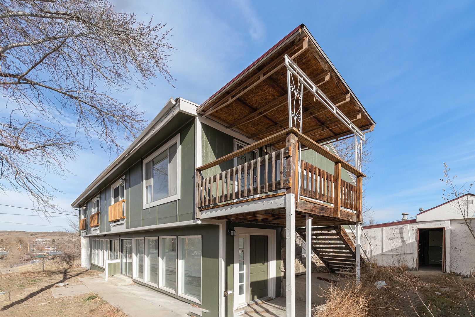 Golden House: 15905 W 8th Place