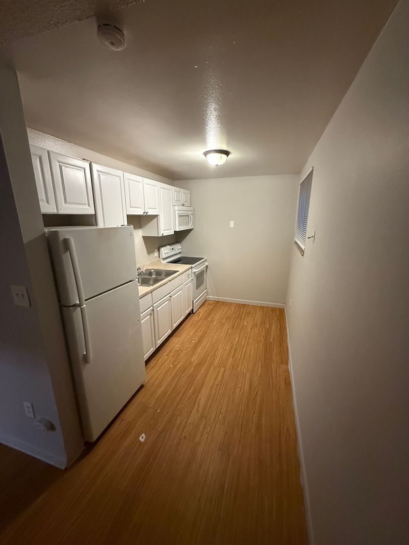 Aurora Apartment: 1588 Macon St #102