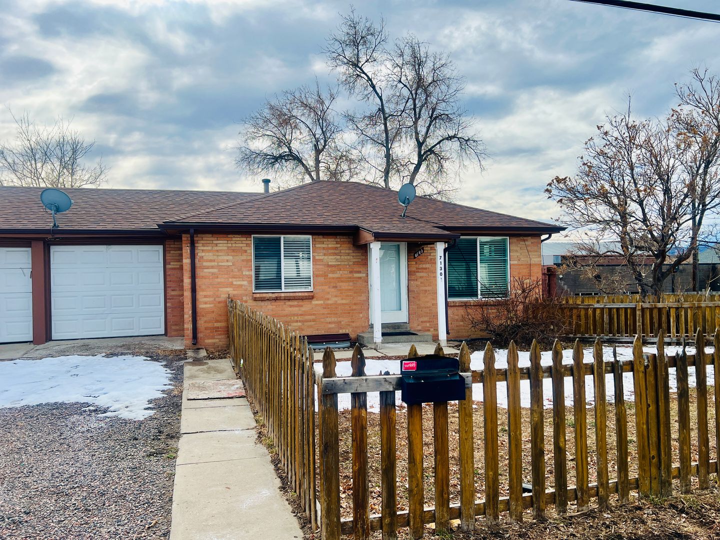 Lakewood Apartment: 7130 W 16th Place