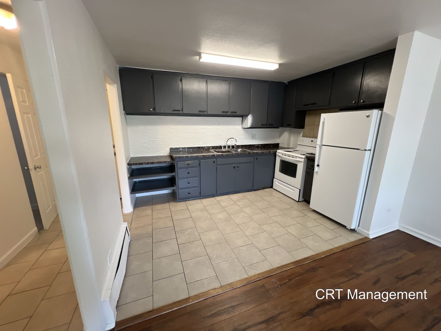 Aurora Apartment: 1400 Kingston Street #14