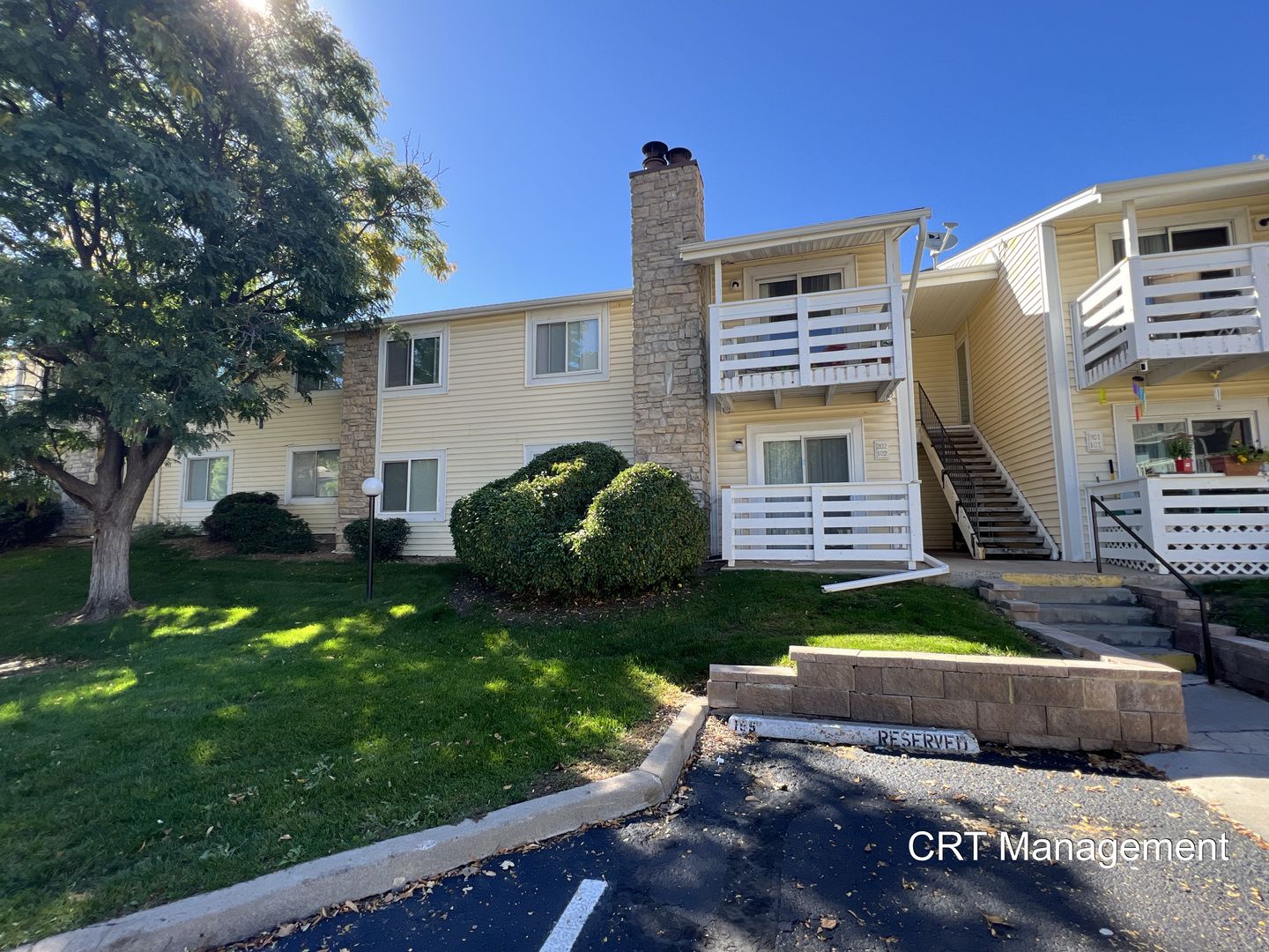 Denver Condo: 8555 Fairmount Drive #I-102